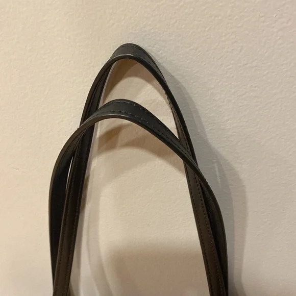 Kate Spade Tote Bag - Picture 8 of 16